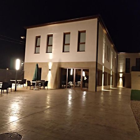 Hotel Entrerailes Casalarreina Exteriér fotografie